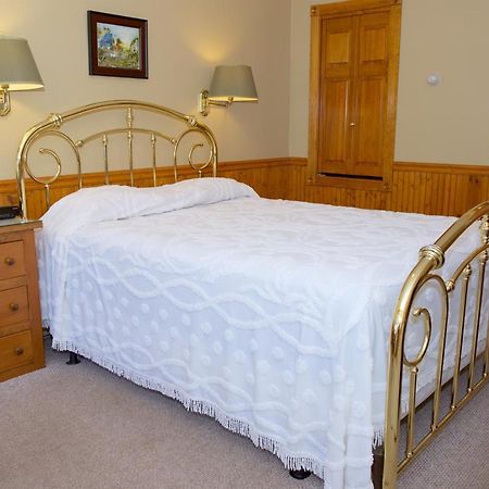 Myer Country Motel มิลฟอร์ด ภายนอก รูปภาพ