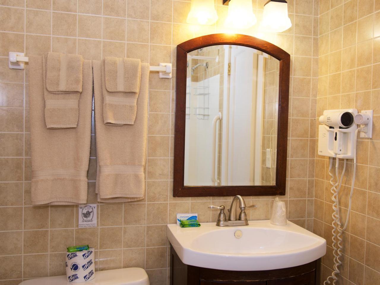 Myer Country Motel มิลฟอร์ด ภายนอก รูปภาพ